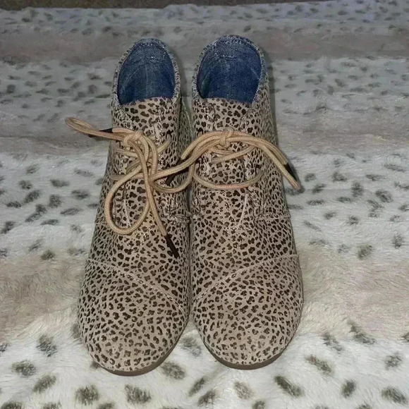 Tom’s Leopard Print Wedges - Picture 1 of 6